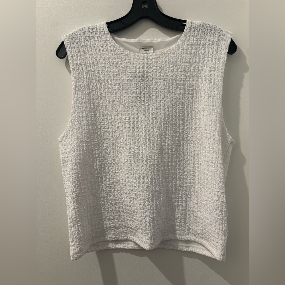 NWT White Textured Abercrombie Tank